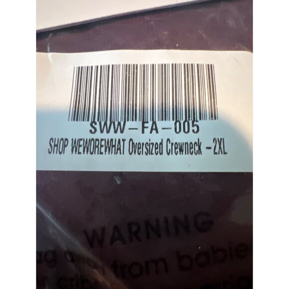 ~Brand New~ WEWOREWHAT Oversized Crewneck Sweatshirt XXL - Picture 3 of 4